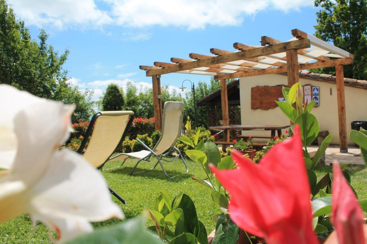 Agriturismo Biagiotti 아바디아산살바토레 외부 사진