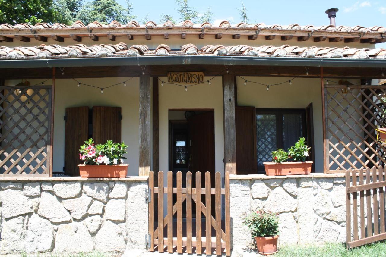 Agriturismo Biagiotti 아바디아산살바토레 외부 사진